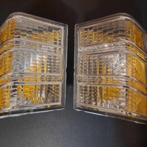 1979 Monte Carlo Front Signal Light Set   OEM-American